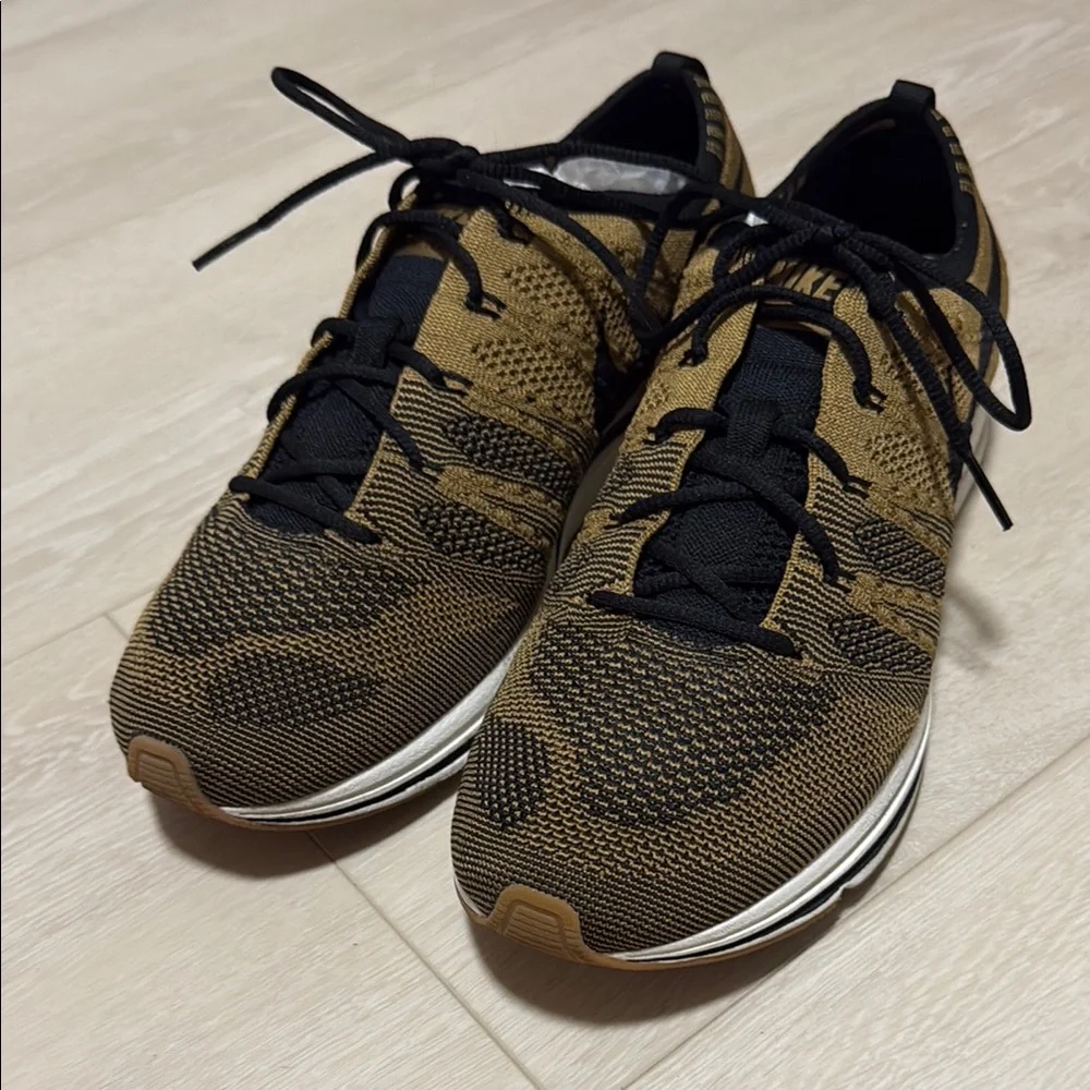 Nike Dual-Tone Fly Knit Black and Tan Sneakers